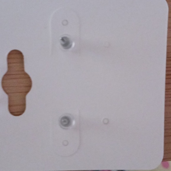 Silver Tone Pink Quartz Dangle Post Earrings - Picture 6 of 7